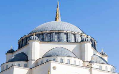 ¿Es obligatoria la asistencia a la mezquita en el Islam?